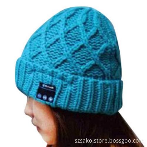 Fashionable Music Knitted Hat, Built-in Headphones, Bluetooth, for iPhone